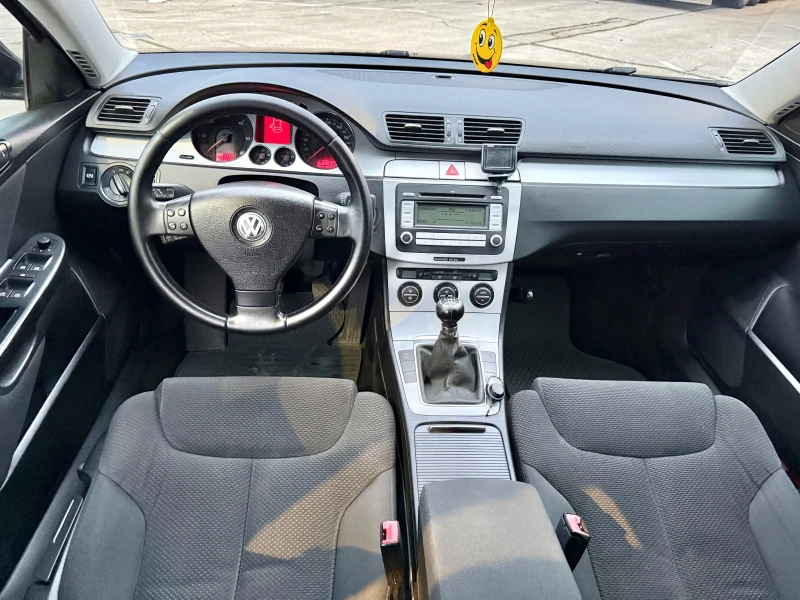 VW Passat 2.0TDI, снимка 9 - Автомобили и джипове - 52905968