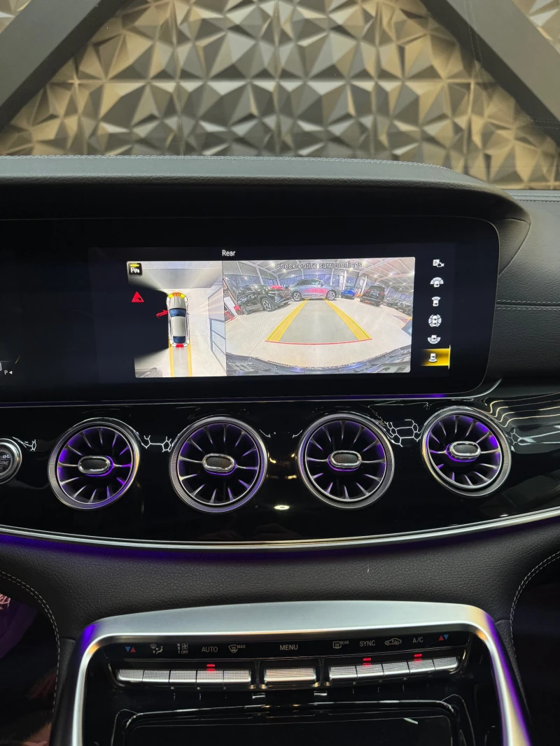 Mercedes-Benz GT 43 AMG 4 MATIC+ * Шибедах * BURMESTER * , снимка 10 - Автомобили и джипове - 52939020