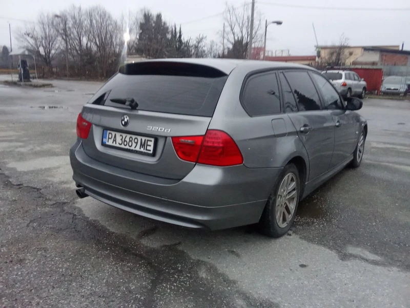 BMW 320 Face лизинг, снимка 6 - Автомобили и джипове - 53459139