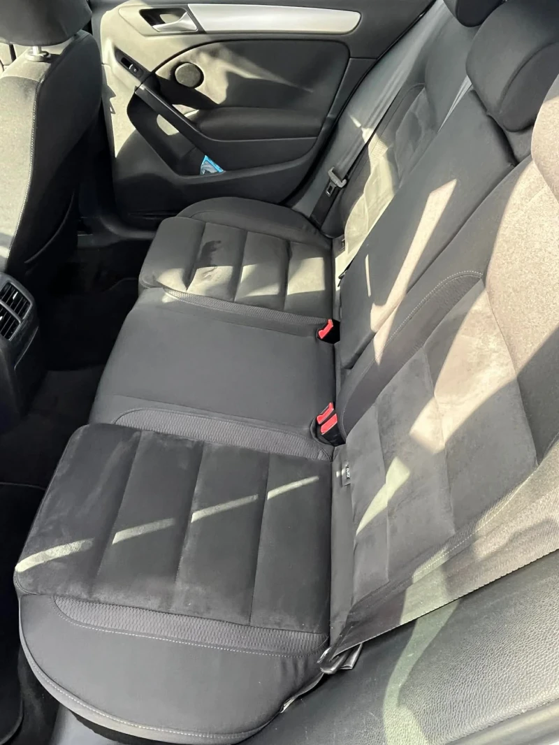 VW Golf, снимка 8 - Автомобили и джипове - 53512903