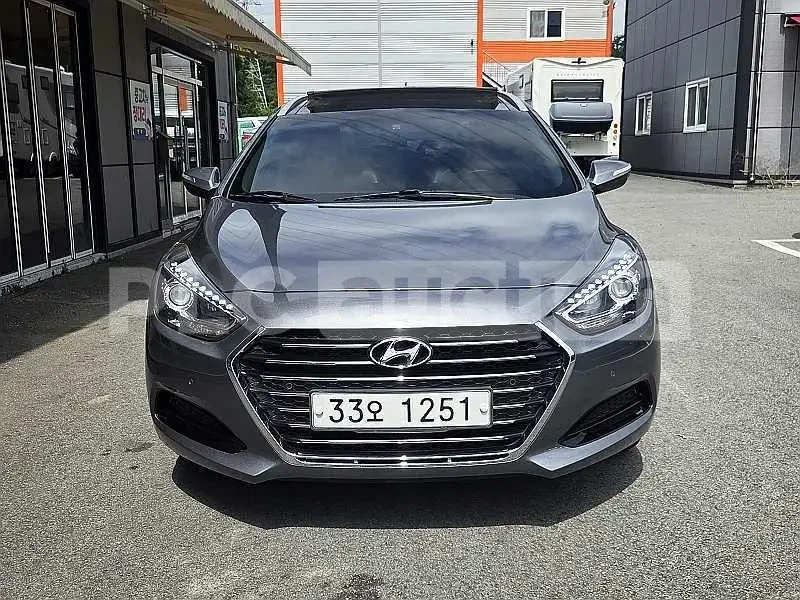 Hyundai I30 2.0 КОМБИ| ПАНОРАМА| КАМЕРА| ОБДУХВАНЕ, снимка 4 - Автомобили и джипове - 54699174