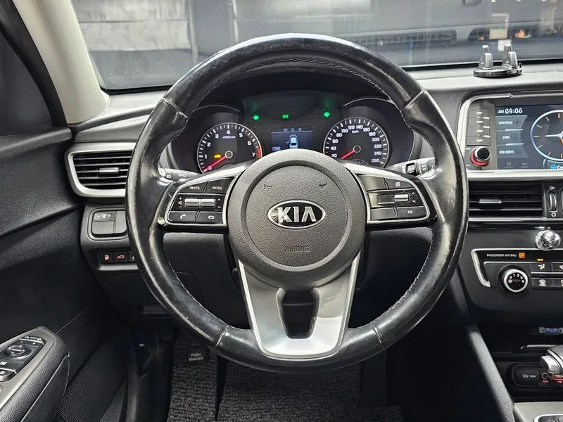 Kia K5 2.0 LPG, снимка 14 - Автомобили и джипове - 55794380