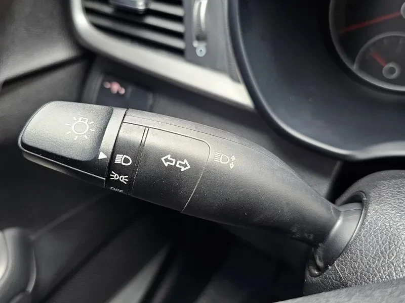 Kia K5 2.0 LPG, снимка 17 - Автомобили и джипове - 55794380