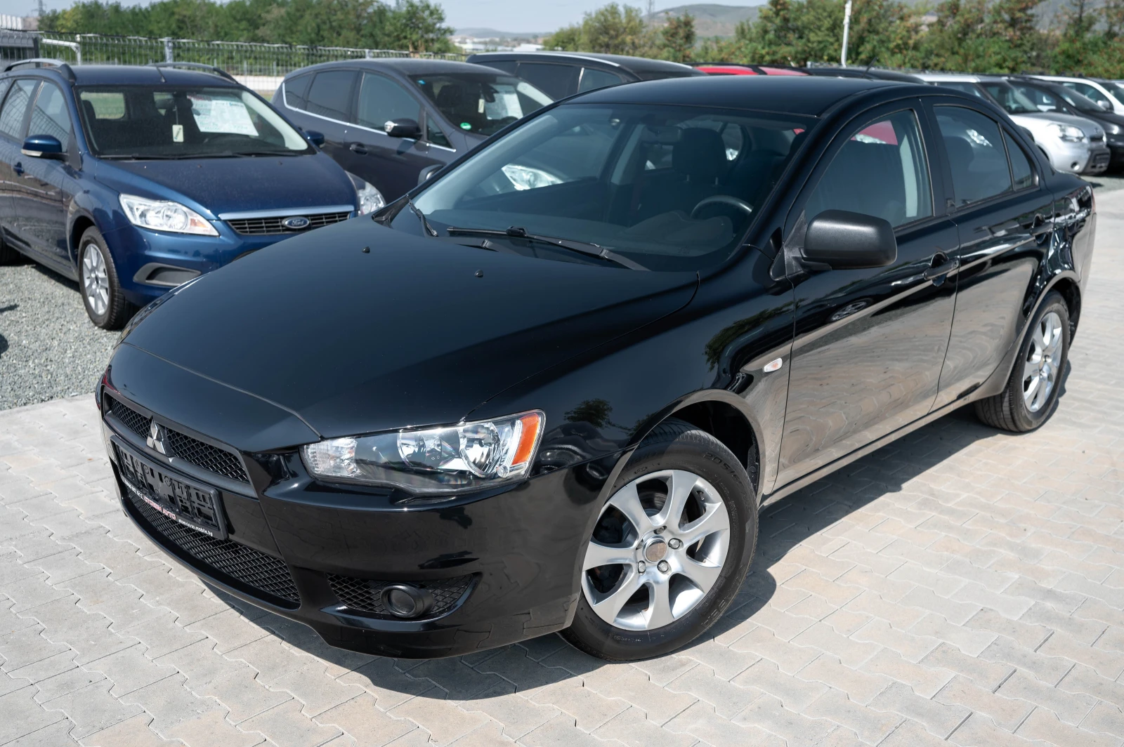 Mitsubishi Lancer 1.5*109*седан*бензин - изображение 2