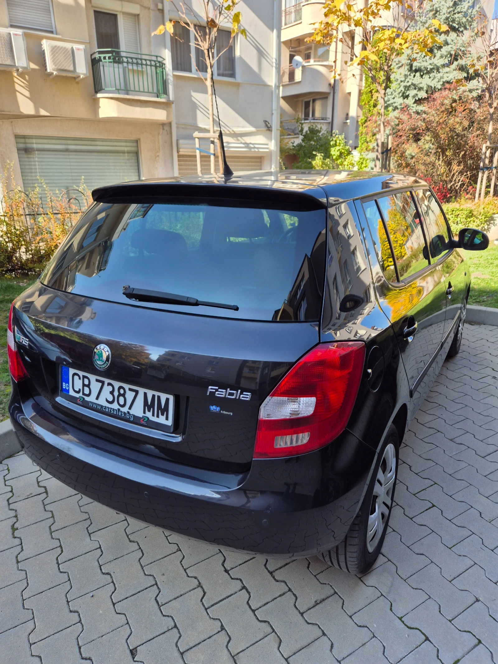 Skoda Fabia II 1.2 TSI DSG - изображение 3