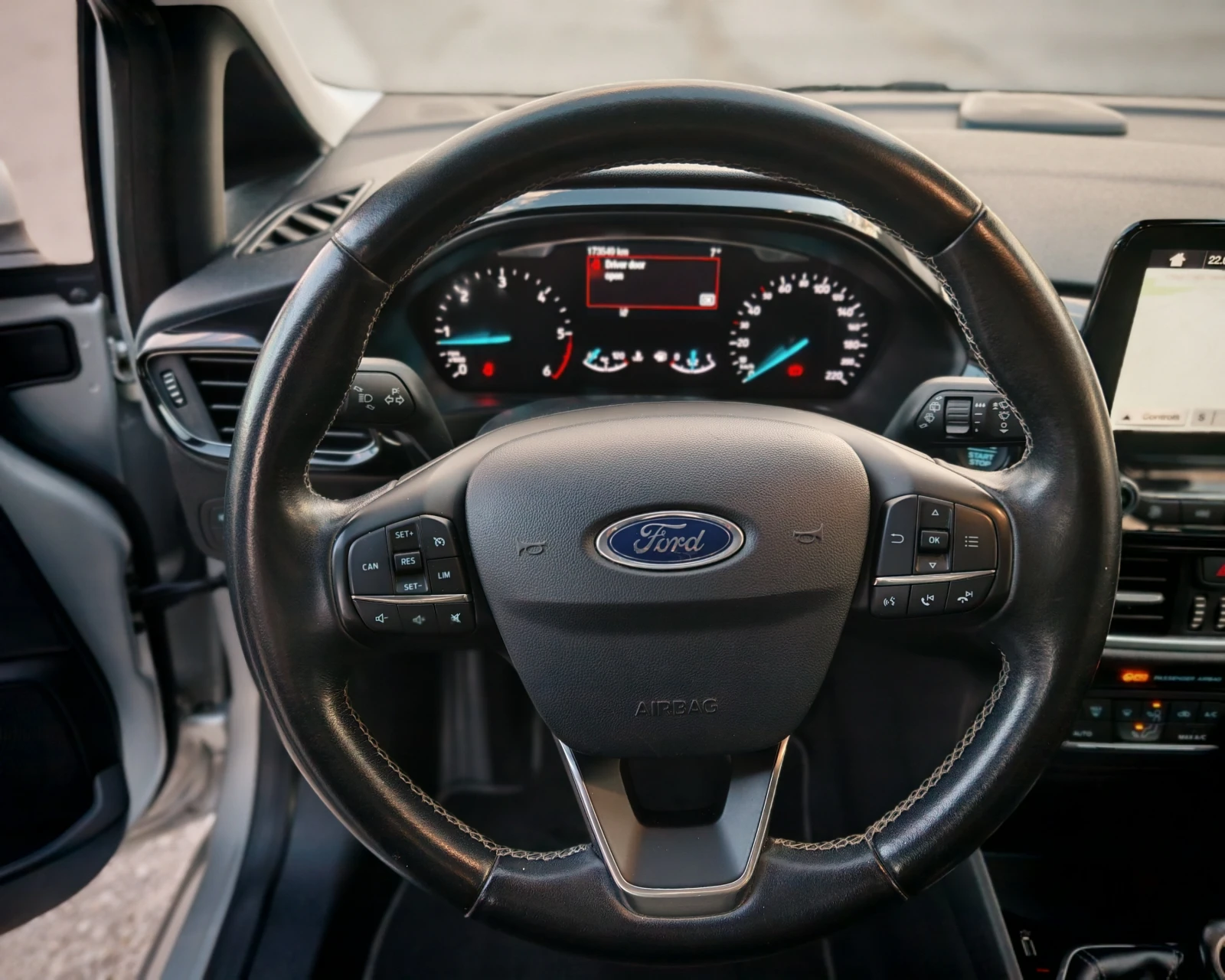 Ford Fiesta 1.5 TDCI EURO 6 | Mobile.bg — изображение 11