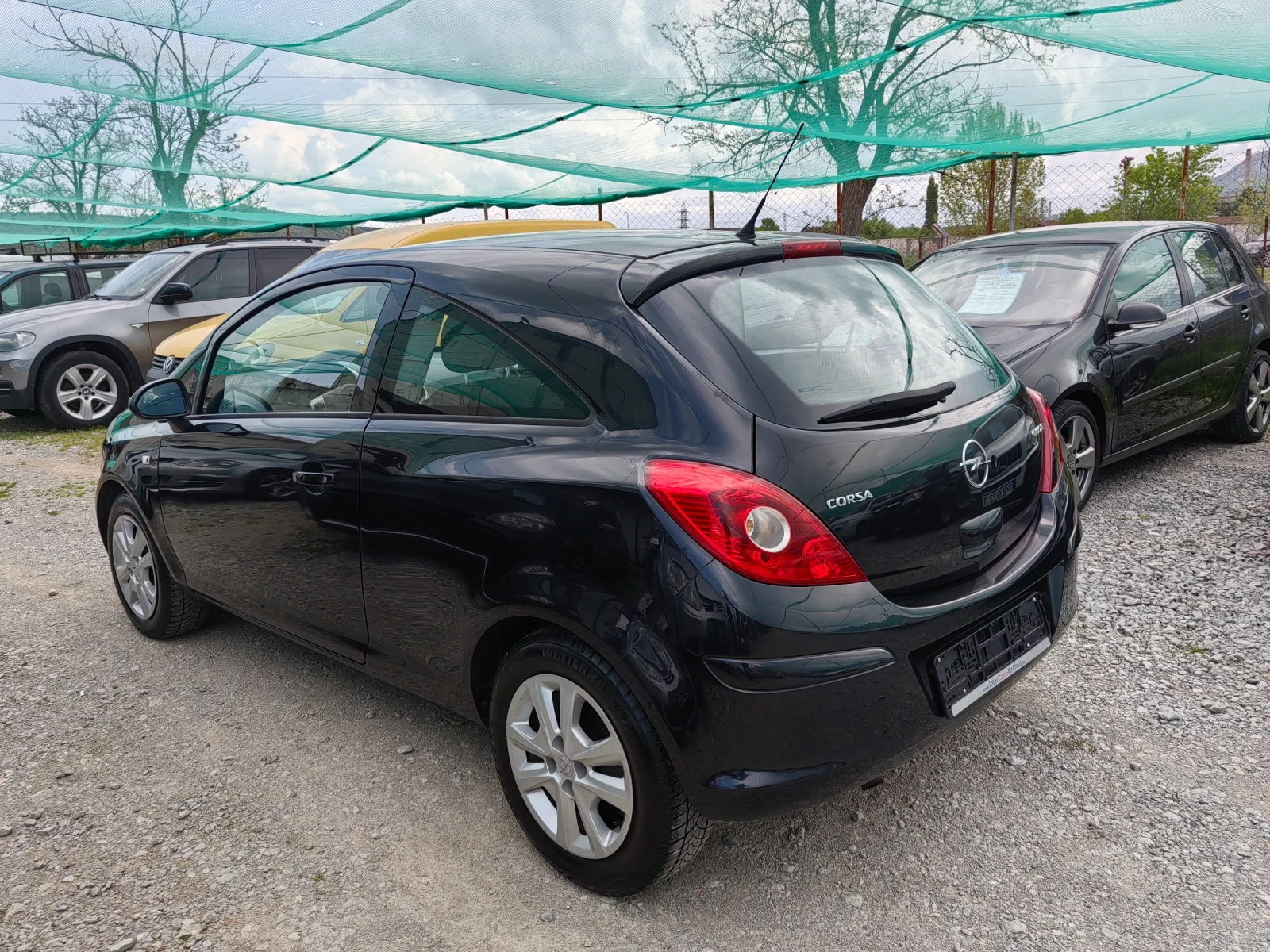 Opel Corsa 1.3 cdti  75ps - изображение 8
