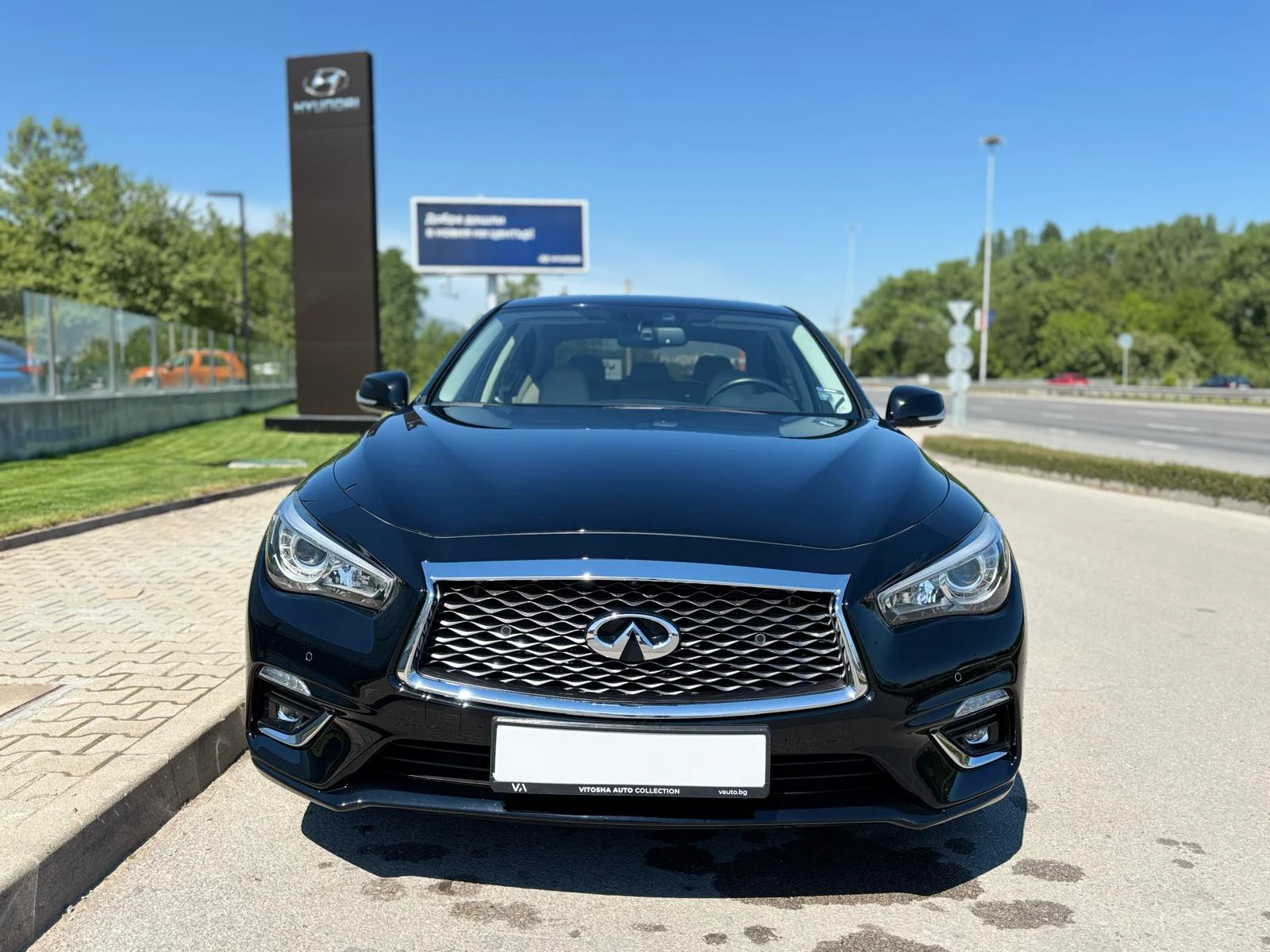 Infiniti Q50 HYBIRD AWD 3.5  - изображение 5