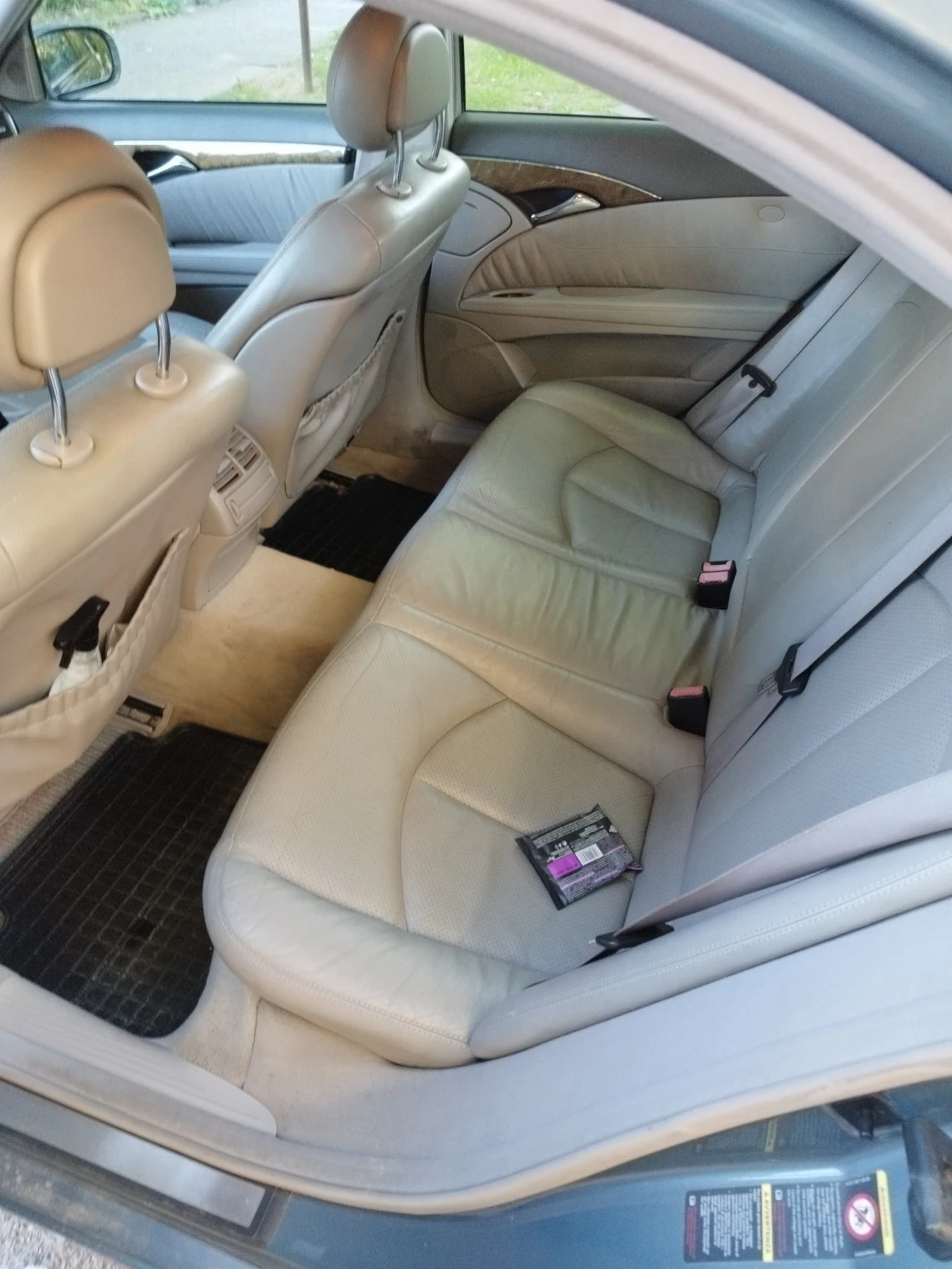 Mercedes-Benz E 270 Avantgarde  - изображение 8