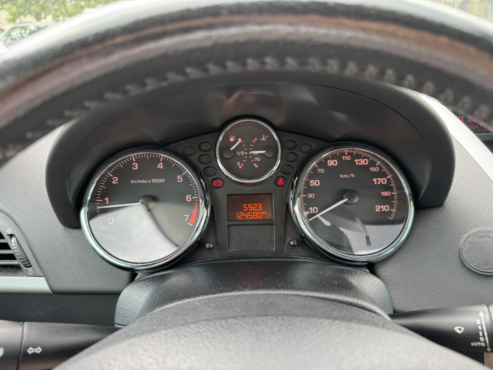 Peugeot 207  - изображение 8