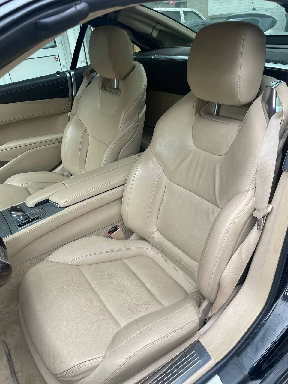 Mercedes-Benz SL SL3.5 - изображение 8