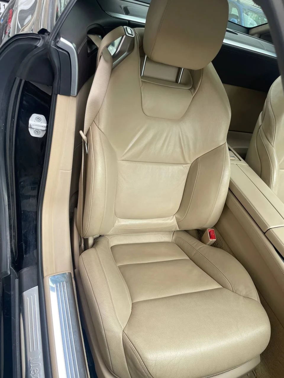 Mercedes-Benz SL SL3.5 - изображение 7
