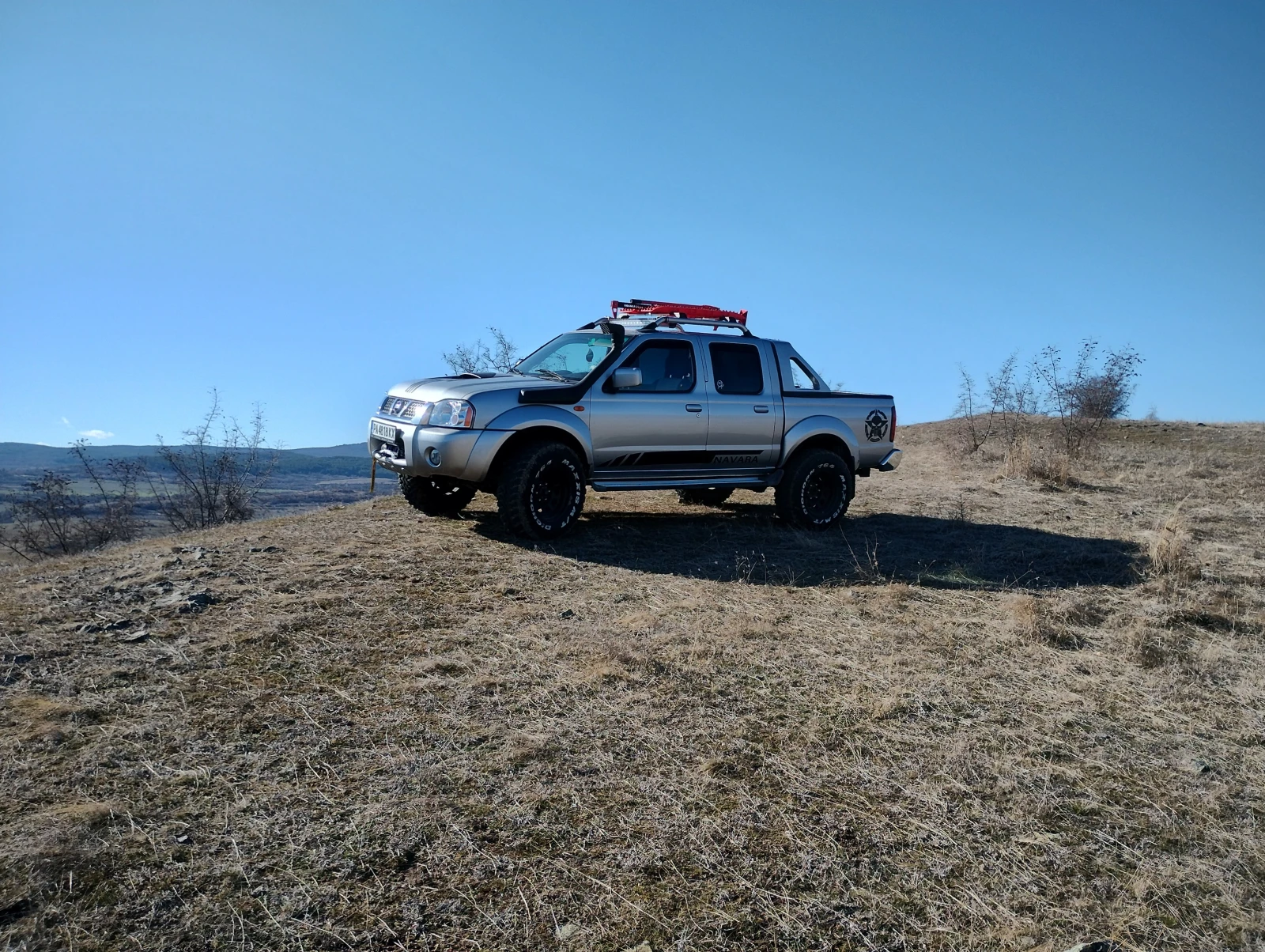 Nissan Navara 2.5 - изображение 3