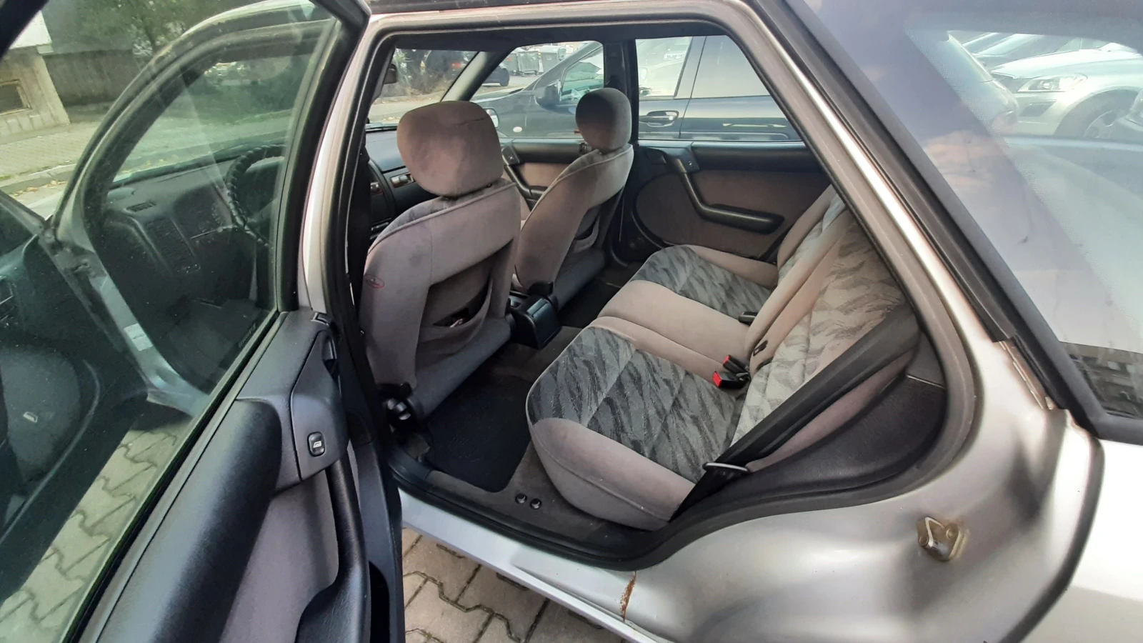 Citroen Xantia 2.0HDI - изображение 5