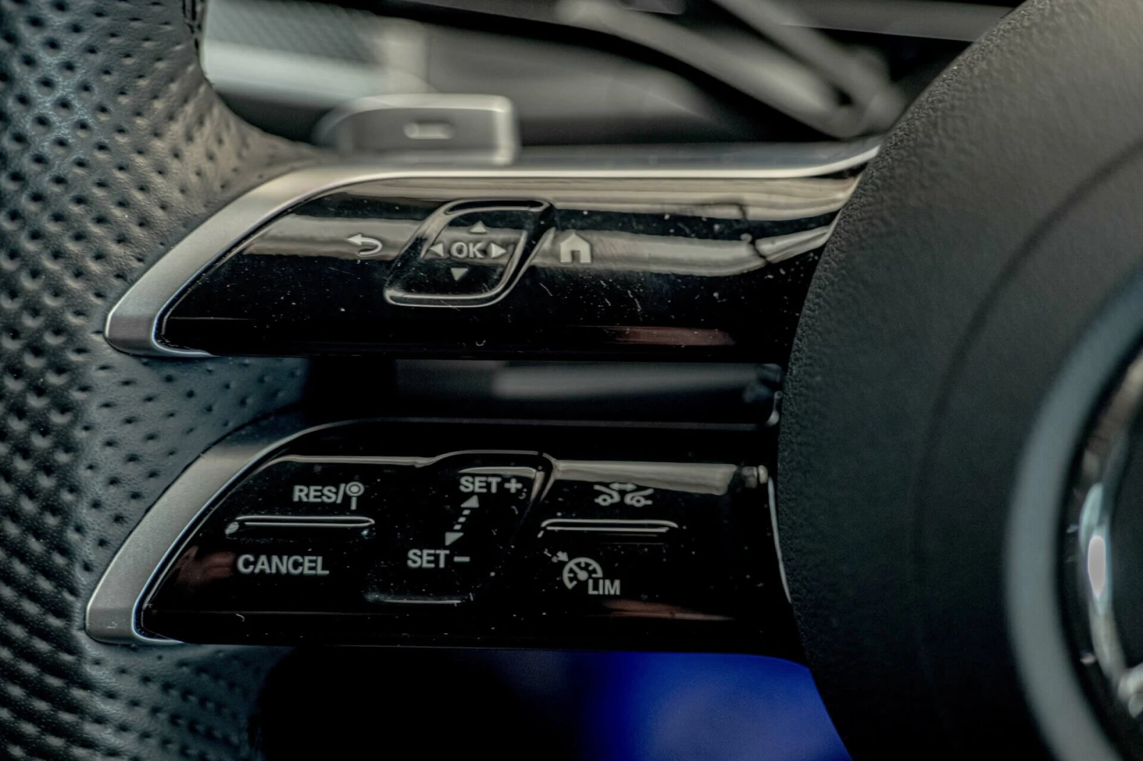 Mercedes-Benz GLC 200 AMG/Coupe///4Matic/Night Paket | Mobile.bg   12