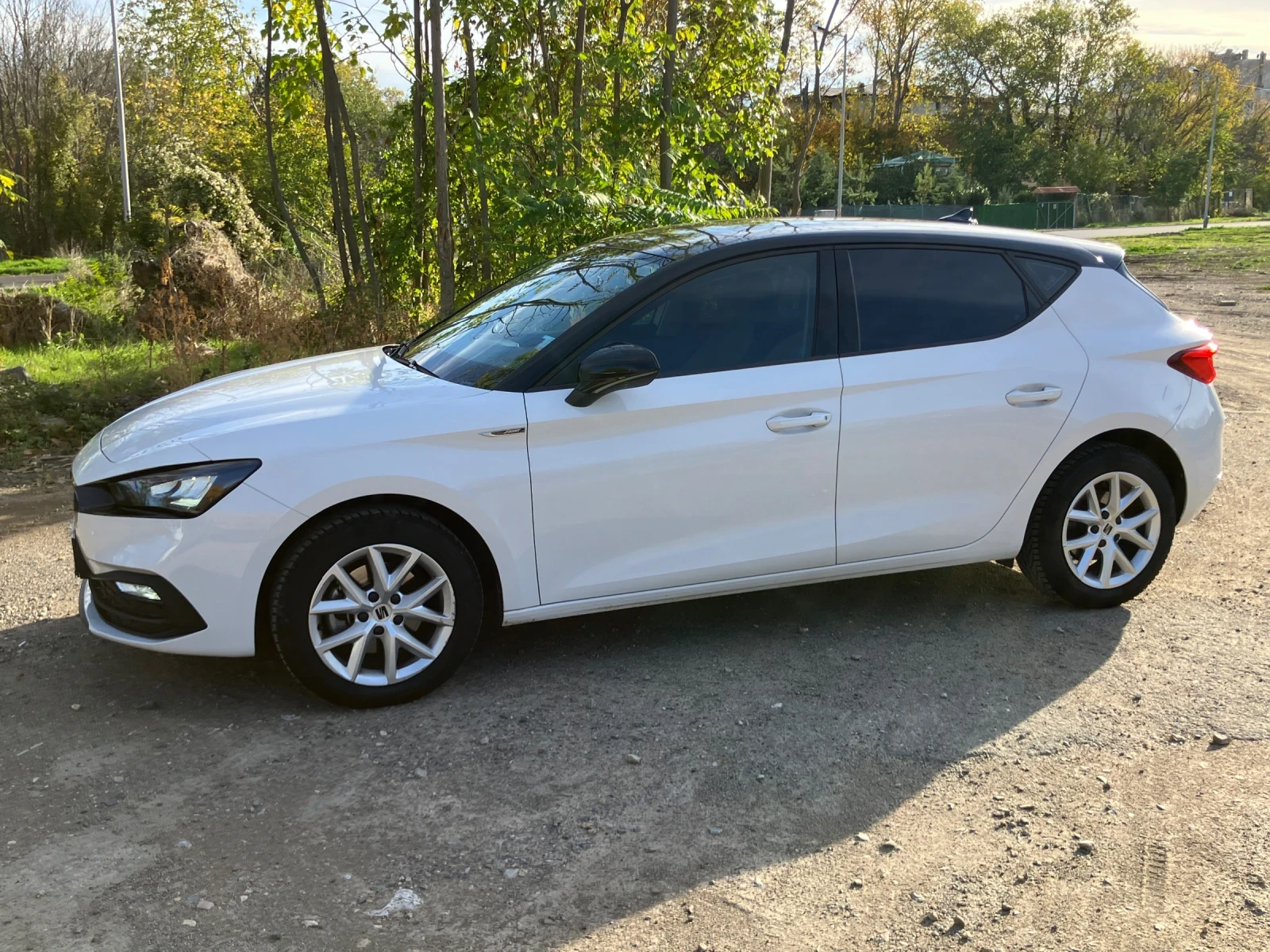 Seat Leon 2.0TDI Sport Line - изображение 3