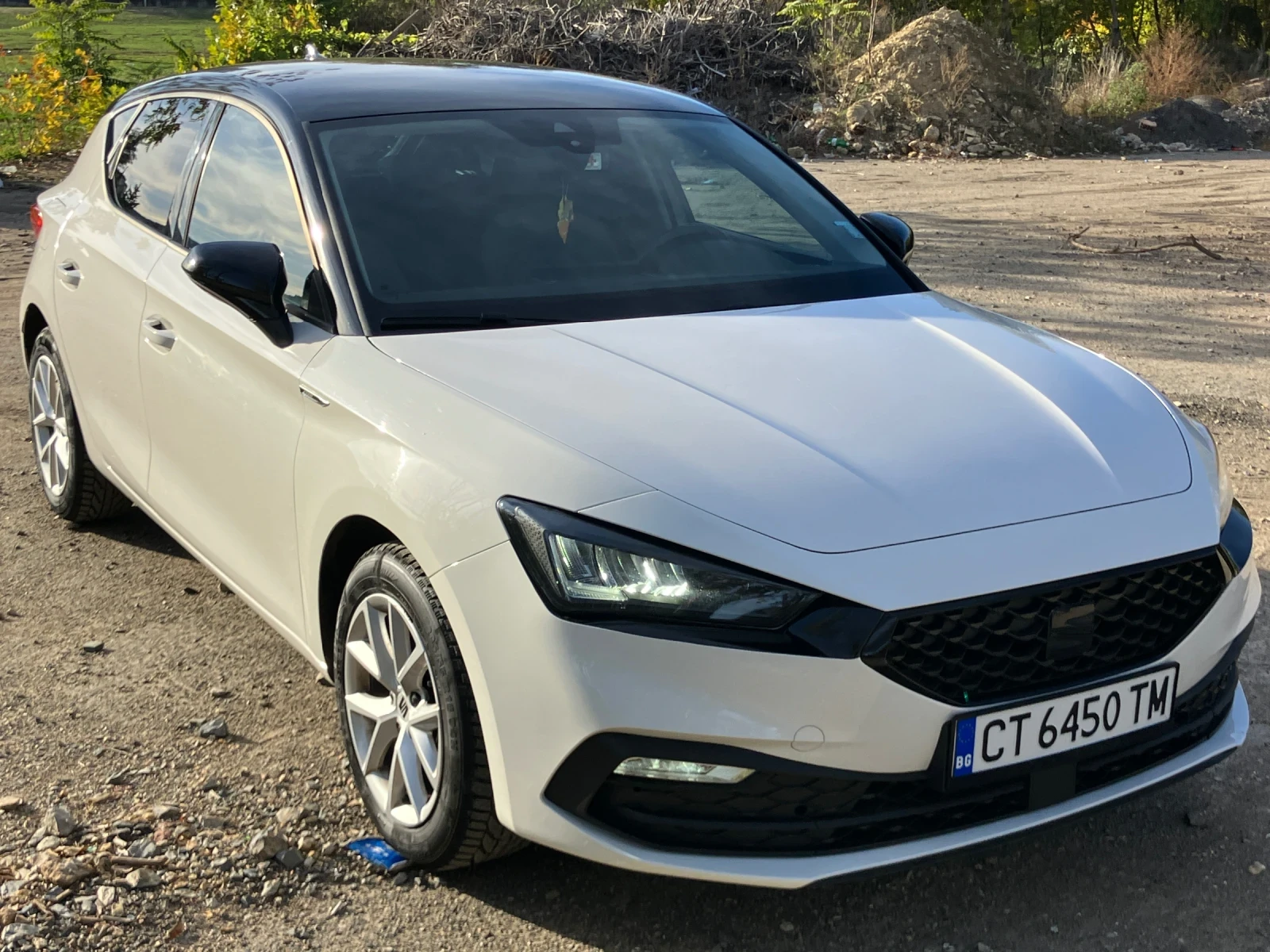 Seat Leon 2.0TDI Sport Line - изображение 9
