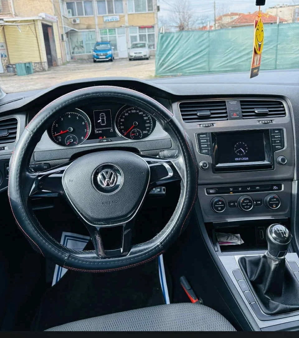 VW Golf  - изображение 8