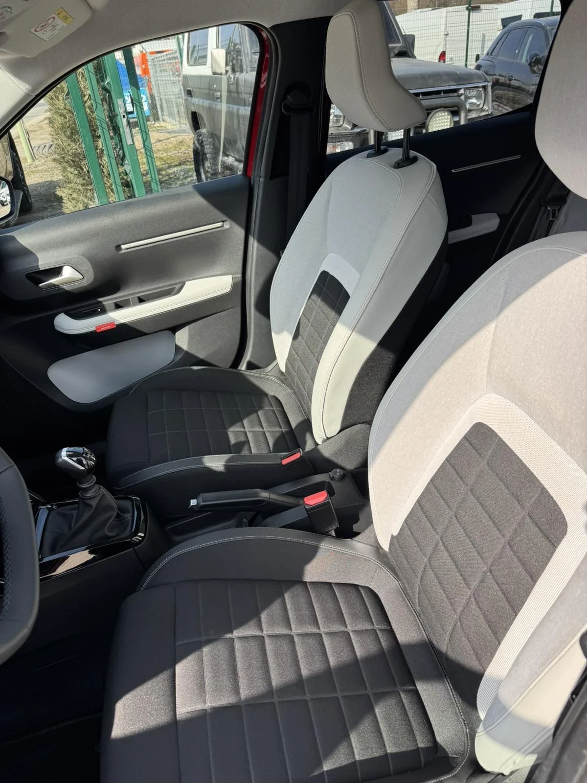 Citroen C3 1.2 i Pure Tech | Mobile.bg � ����������� 9