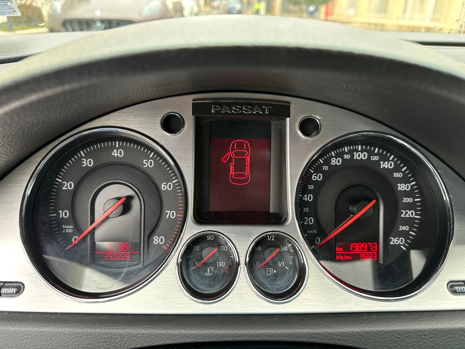 VW Passat ������ 1, 8 | Mobile.bg � ����������� 6