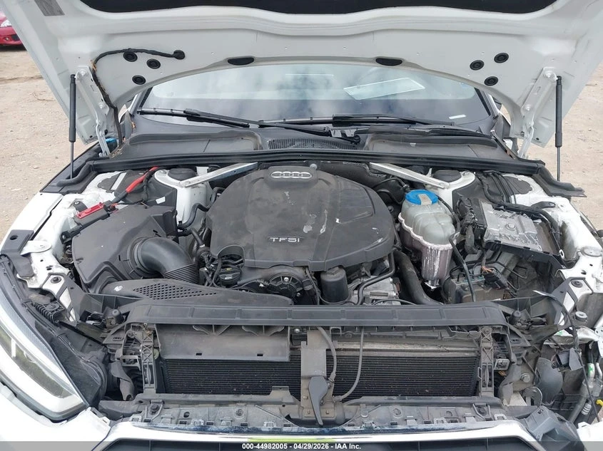 Audi A5 * 2.0T* Premium* , снимка 8 - Автомобили и джипове - 54518342