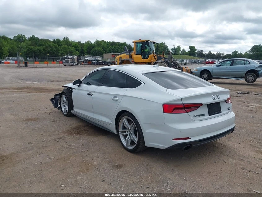 Audi A5 * 2.0T* Premium* , снимка 10 - Автомобили и джипове - 54518342