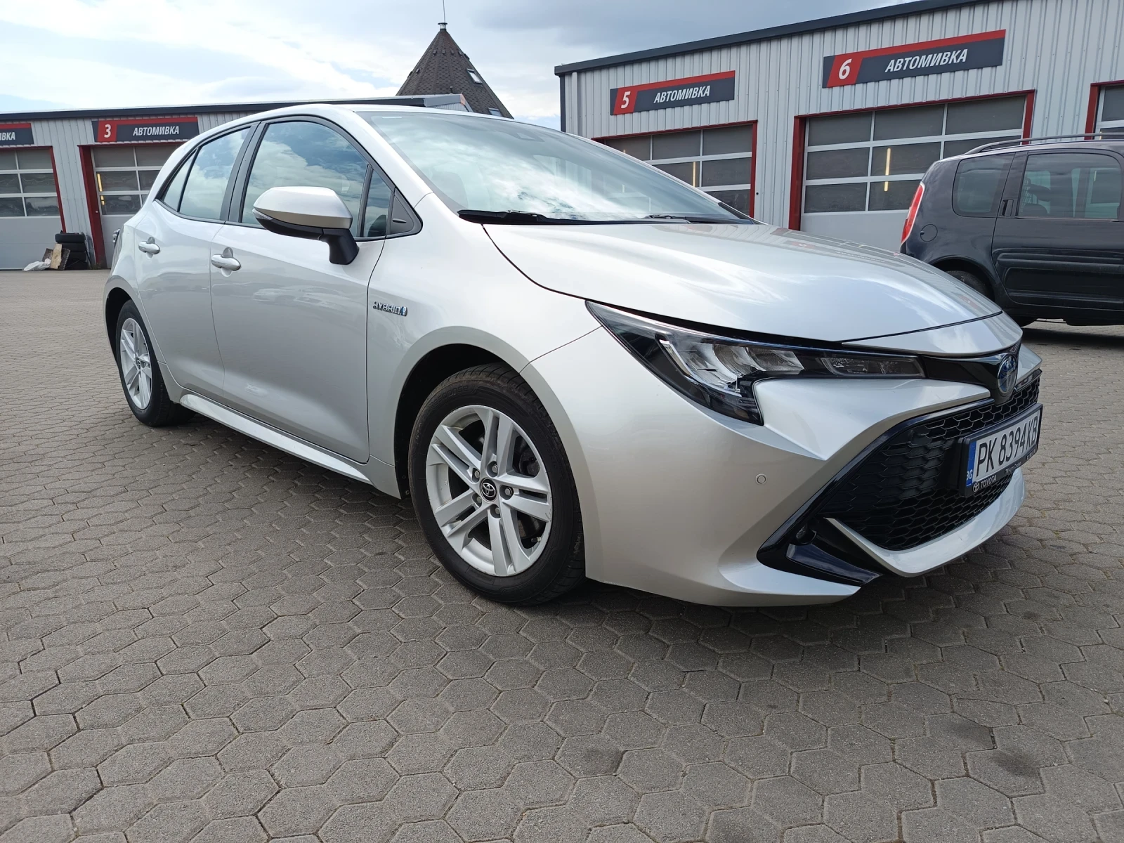 Toyota Corolla HB 2.0 HSD COLLECTION , снимка 8 - Автомобили и джипове - 54577281