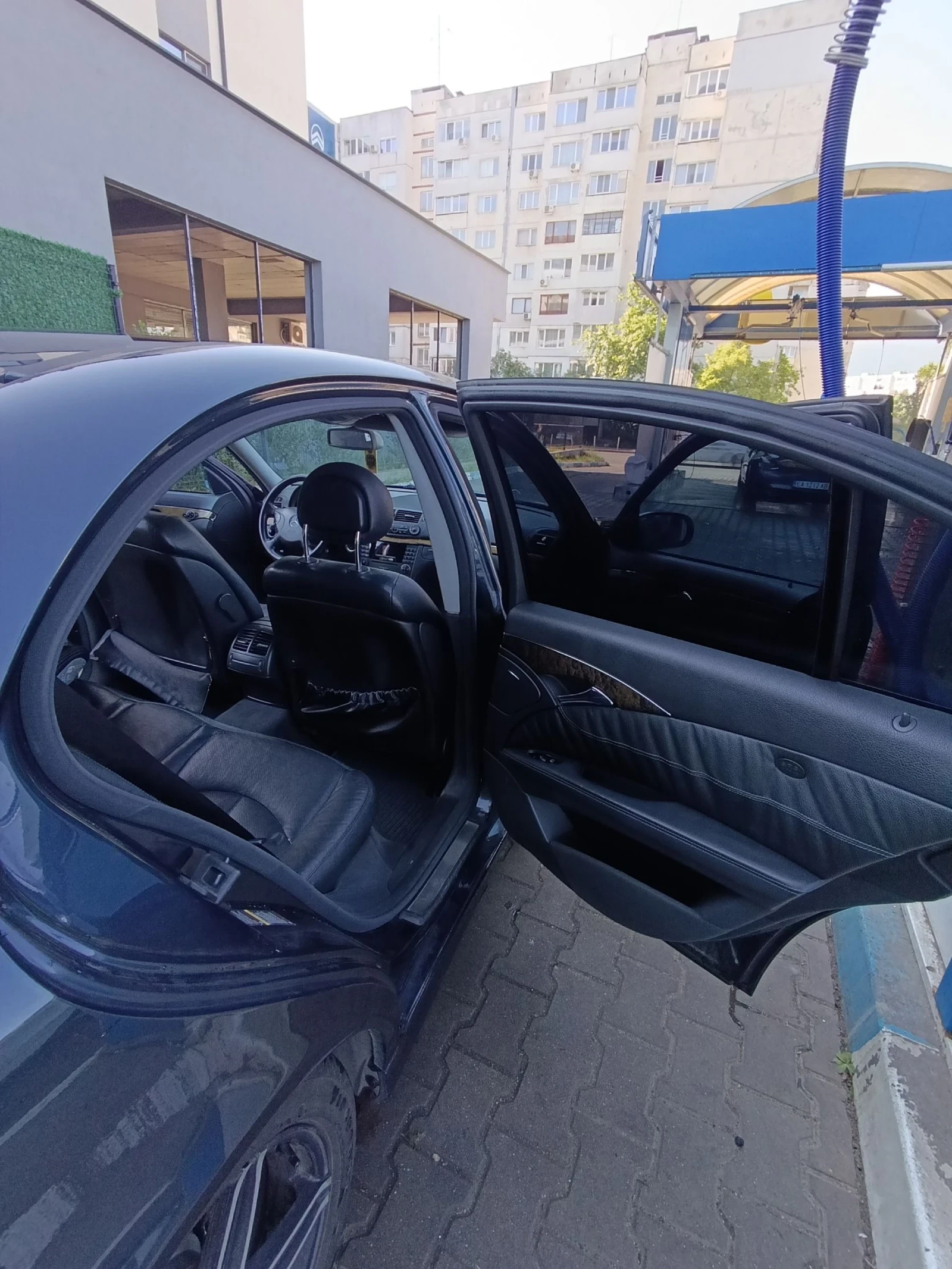 Mercedes-Benz E 270, снимка 5 - Автомобили и джипове - 55127994