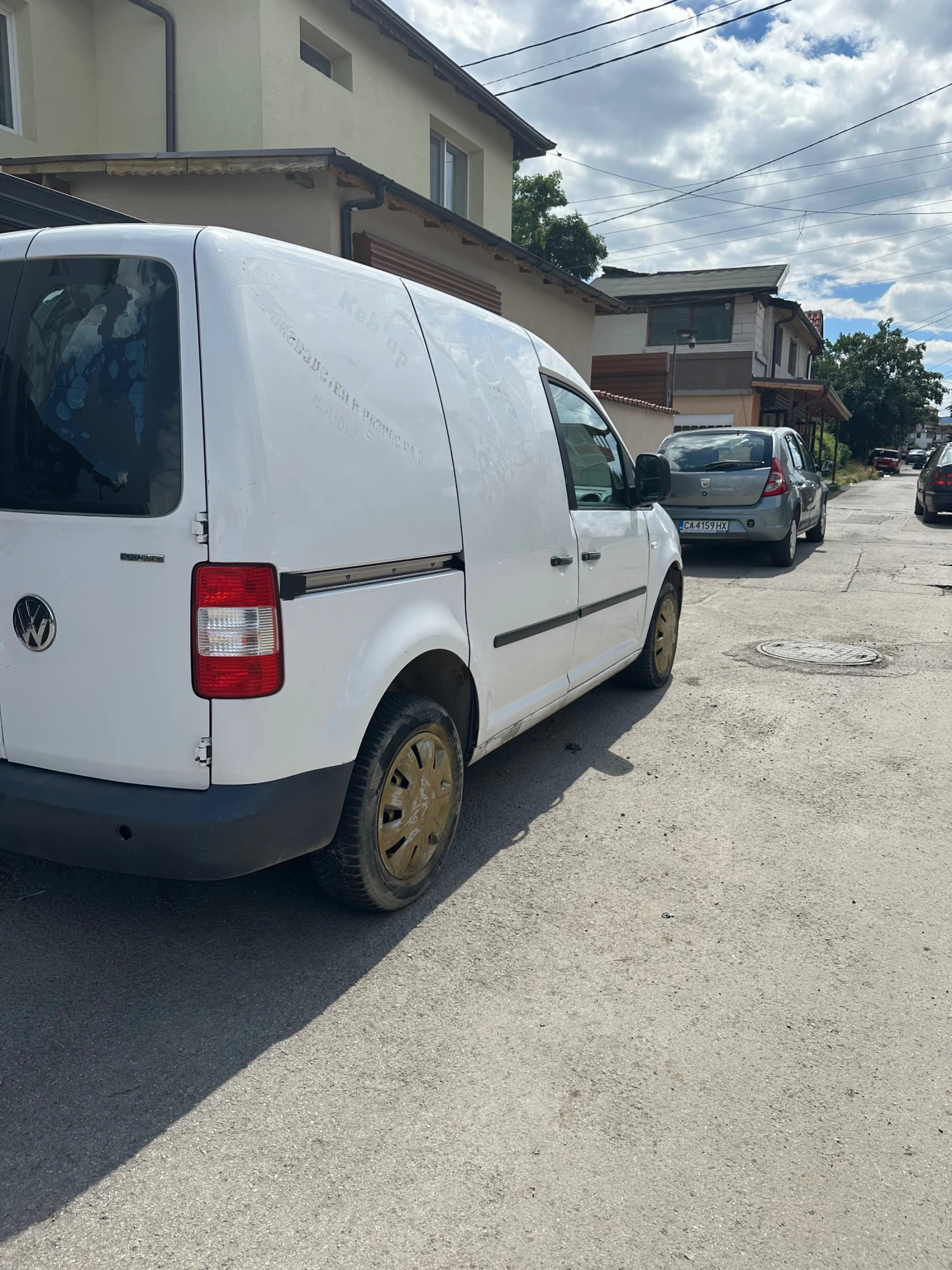 VW Caddy, снимка 4 - Автомобили и джипове - 55263646
