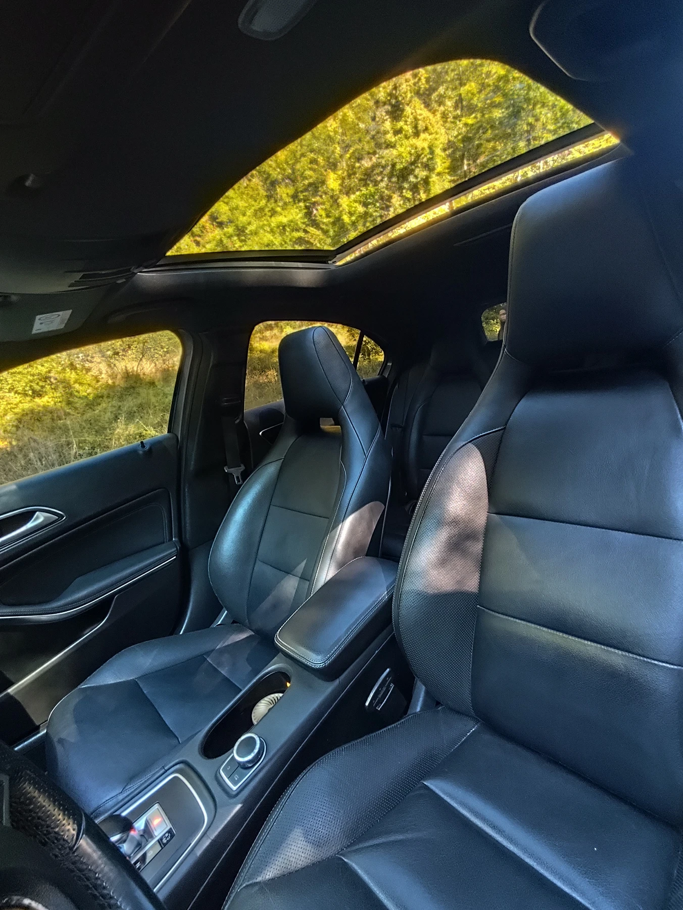 Mercedes-Benz A45 AMG, снимка 12 - Автомобили и джипове - 56340740