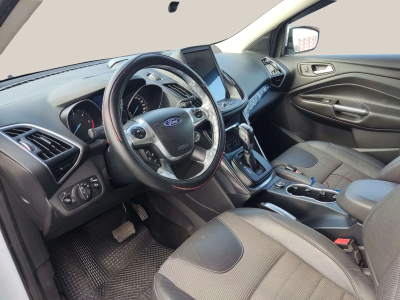 Ford Kuga 2.0, снимка 6 - Автомобили и джипове - 48372219