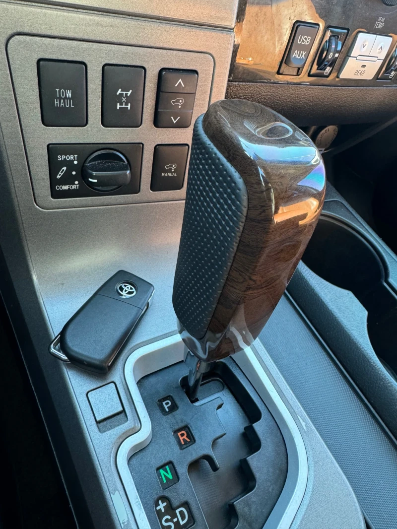Toyota Sequoia 5.7 Platinum 4x4 LPG, снимка 14 - Автомобили и джипове - 52695257