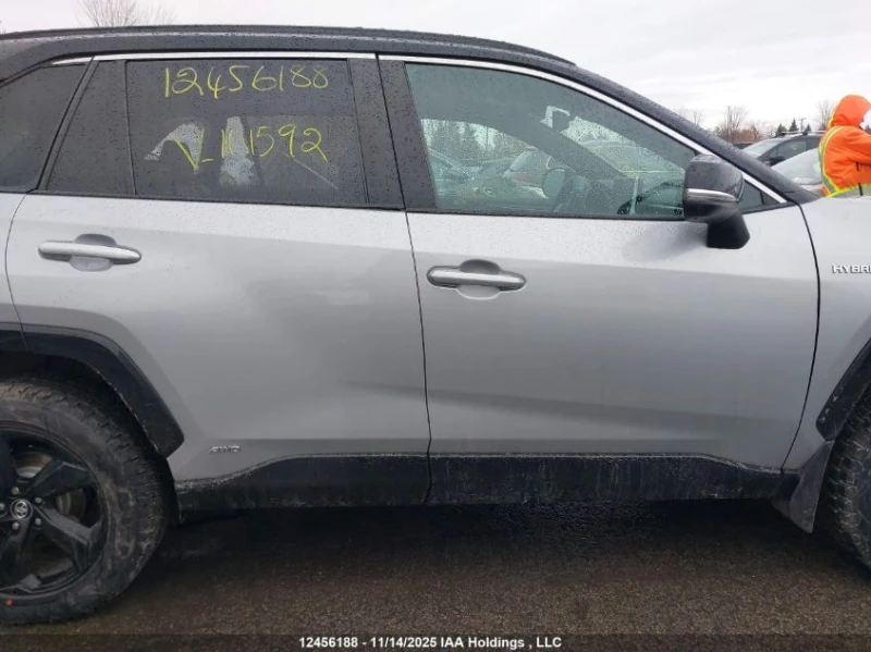 Toyota Rav4 2.5 SE* HYBRID* AWD* PANO, снимка 7 - Автомобили и джипове - 52773640