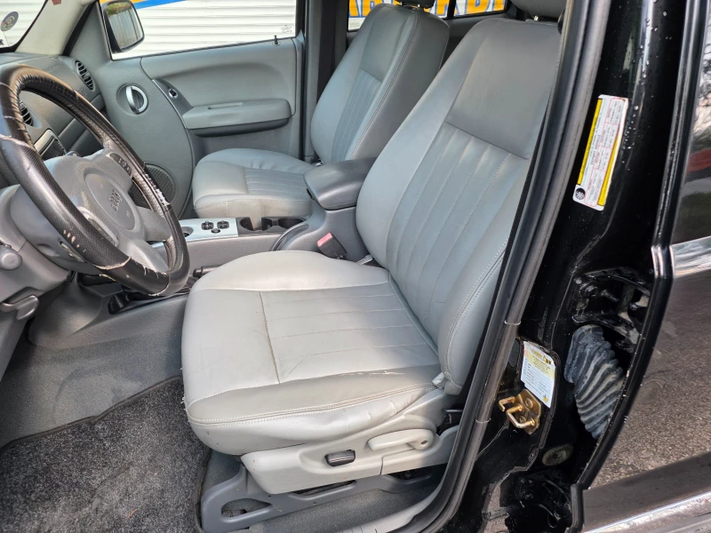 Jeep Cherokee 2.8TDI, снимка 11 - Автомобили и джипове - 52904853