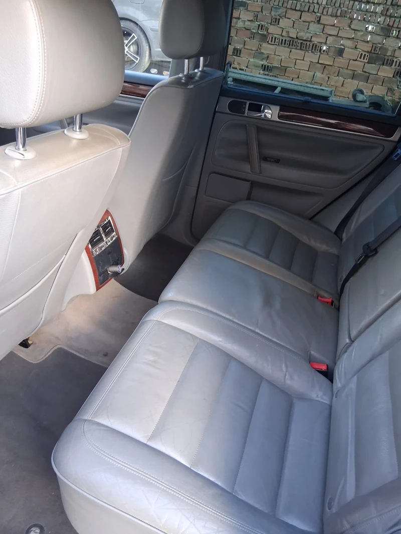 VW Touareg 3.2 240 кс, снимка 7 - Автомобили и джипове - 52929884