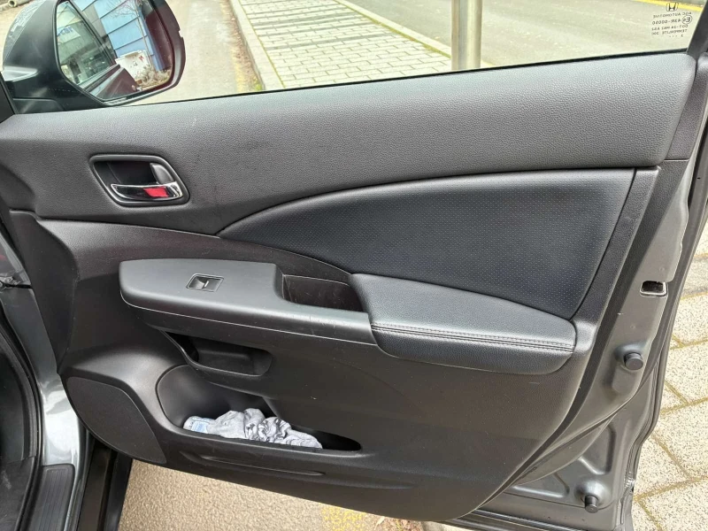 Honda Cr-v 1.6, снимка 11 - Автомобили и джипове - 53292467