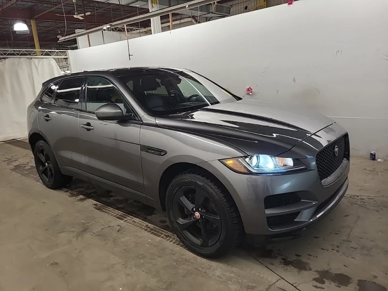 Jaguar F-PACE * PREMIUM * CARFAX * ФИНАНСИРАНЕ, снимка 11 - Автомобили и джипове - 53325034