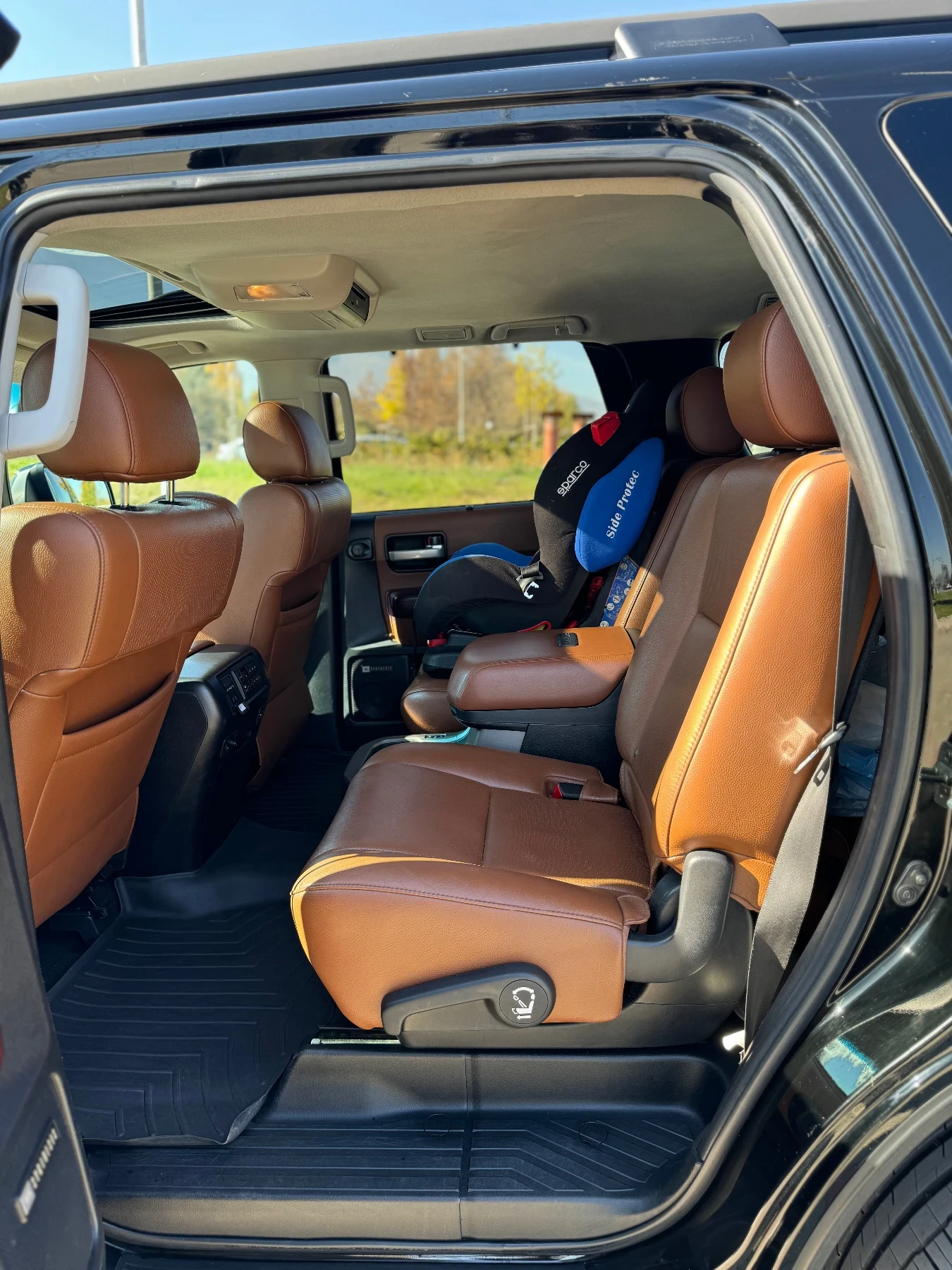 Toyota Sequoia 5.7 Platinum 4x4 LPG | Mobile.bg   7