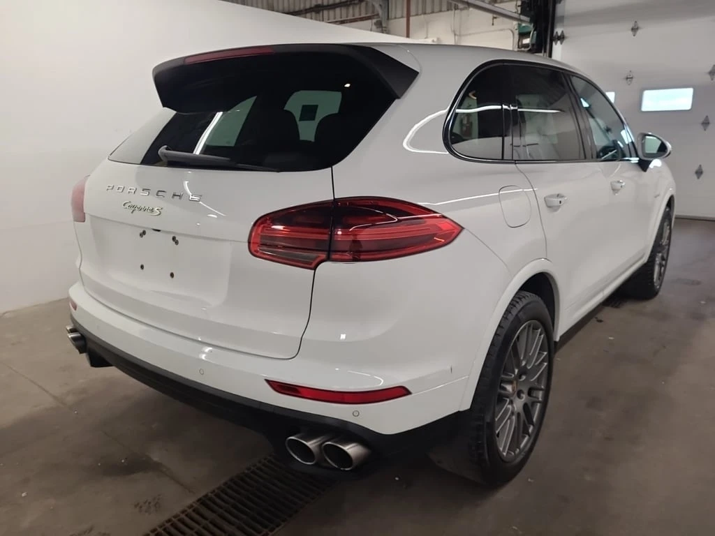 Porsche Cayenne * S E Hybrid * CARFAX * ЦЕНА ДО БЪЛГАРИЯ - изображение 3