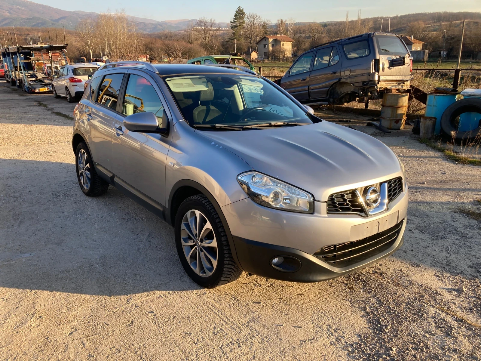 Nissan Qashqai 2.0 DCI 150 ks 4x4 Avtomatik Evro 5 | Mobile.bg � ����������� 2