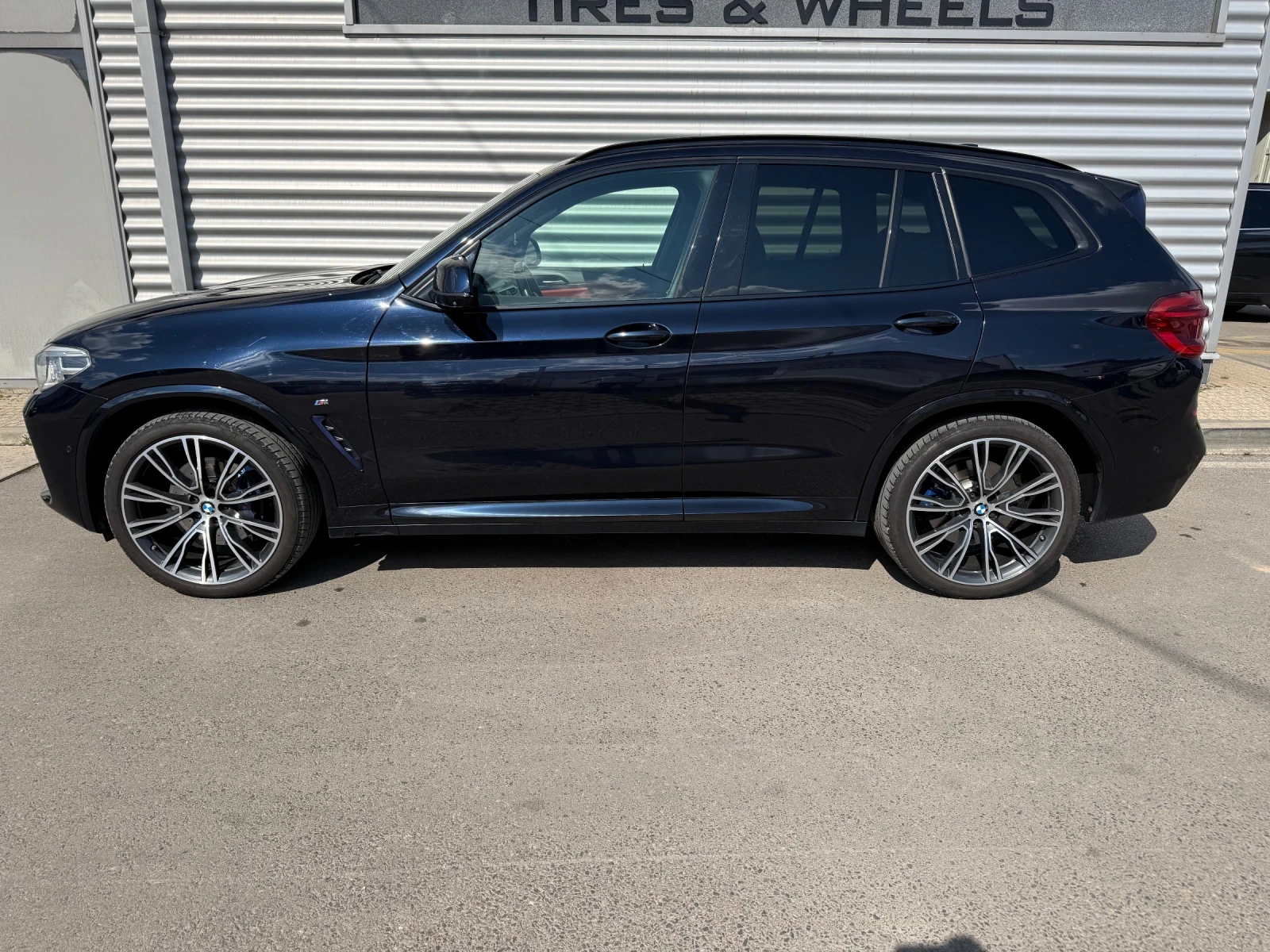 BMW X3 M-packet+ Sport-packet+ 30xDrive+ Head-Up, снимка 2 - Автомобили и джипове - 53982338