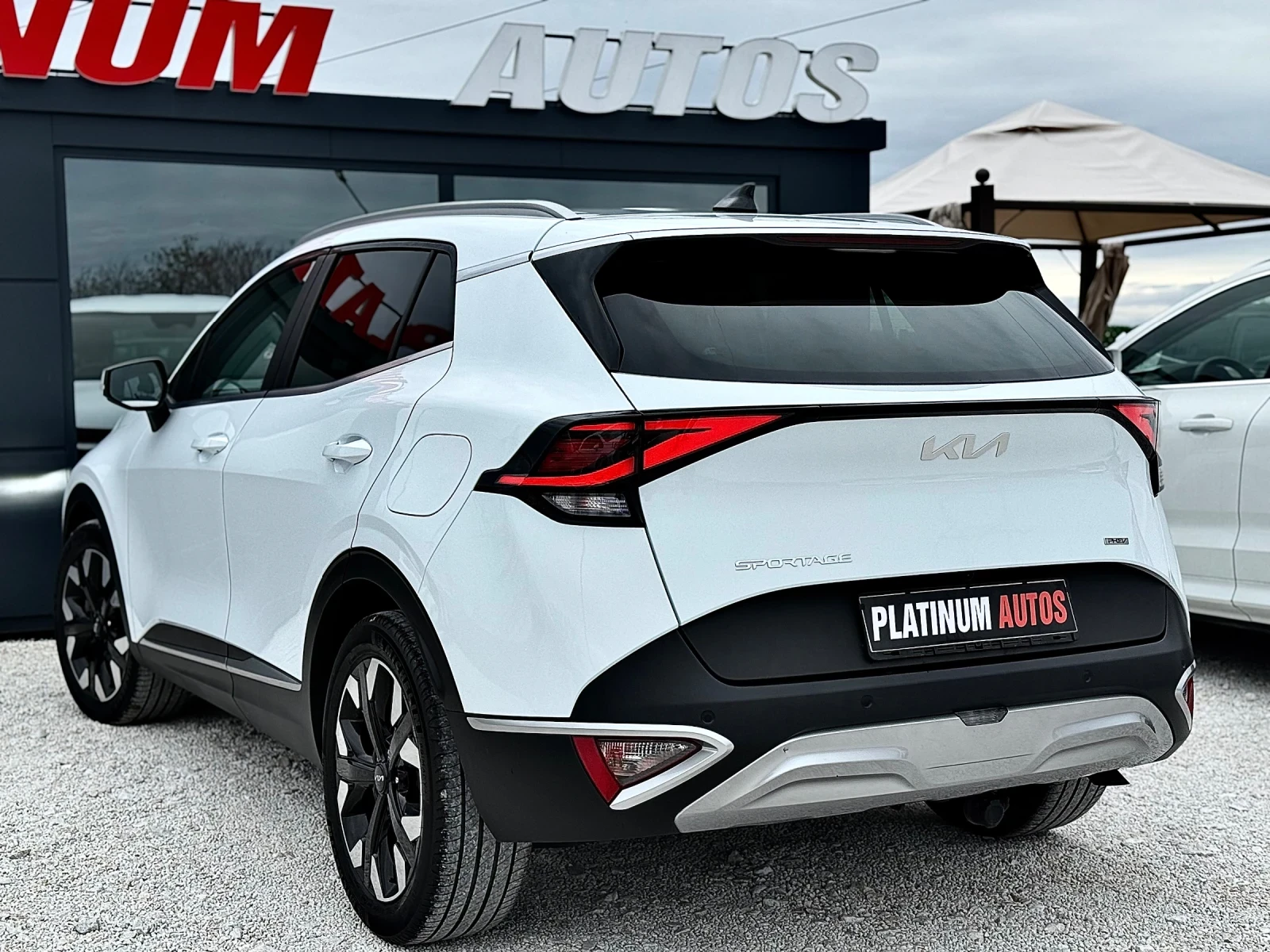 Kia Sportage 50.000km 4x4 , снимка 6 - Автомобили и джипове - 54032388