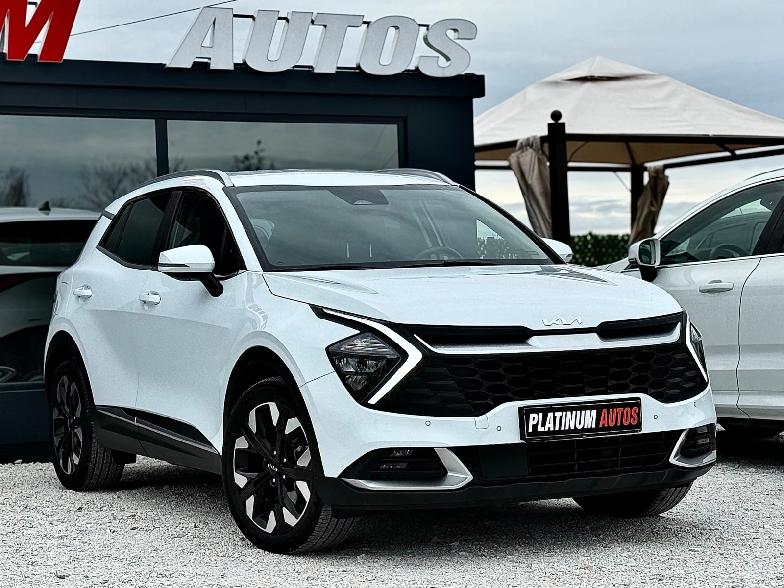 Kia Sportage 50.000km 4x4 , снимка 4 - Автомобили и джипове - 54032388