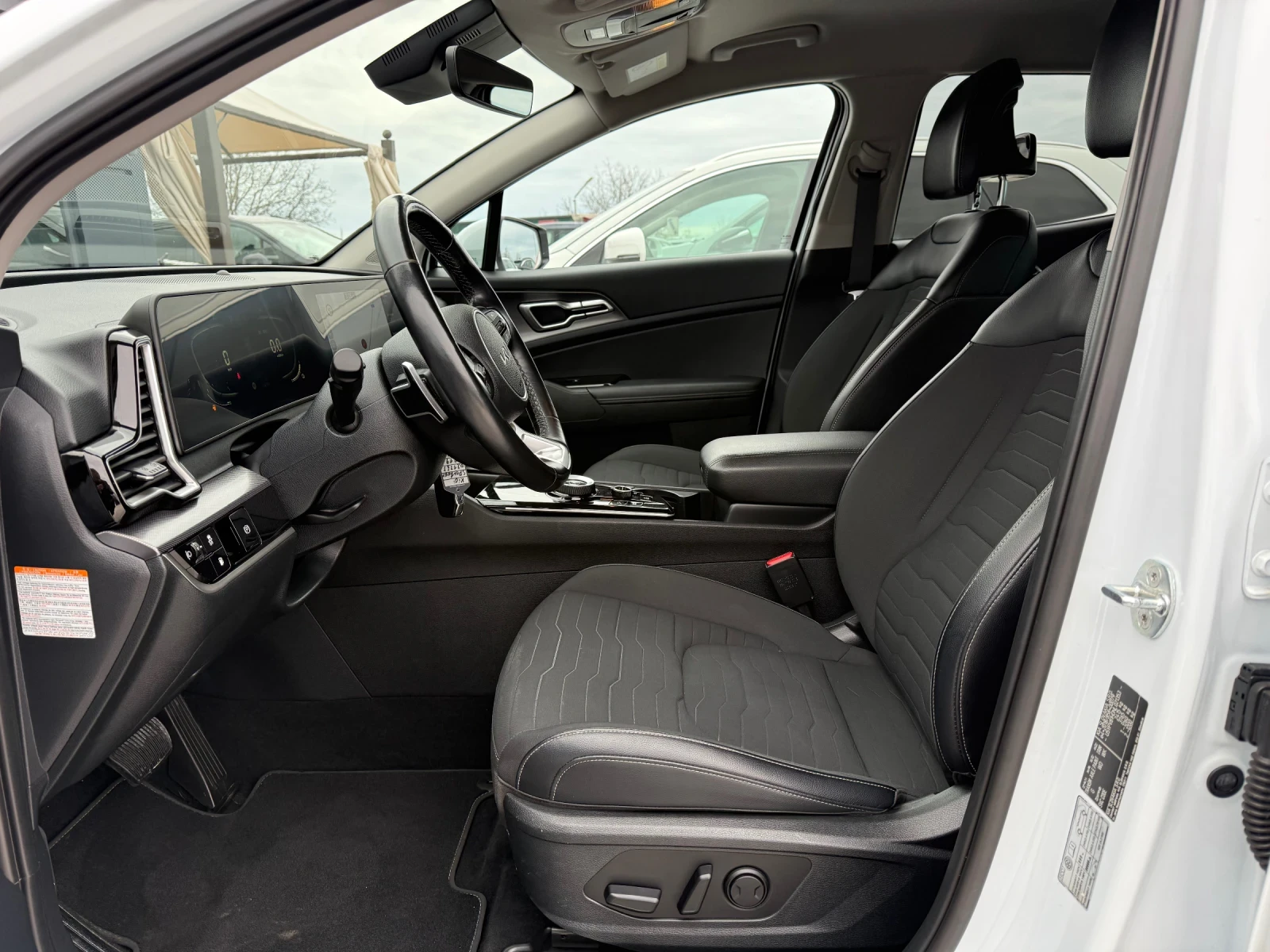 Kia Sportage 50.000km 4x4 , снимка 10 - Автомобили и джипове - 54032388