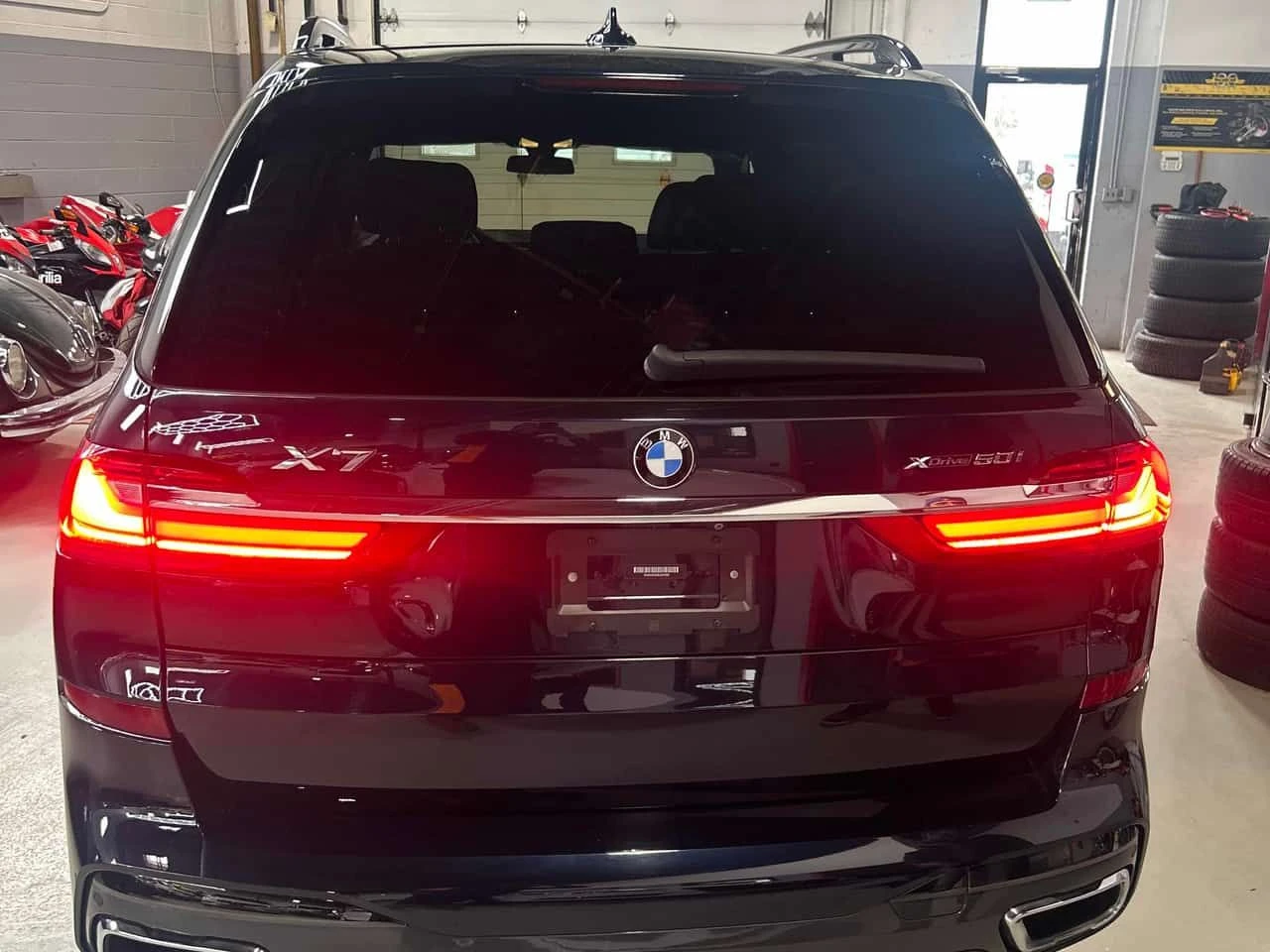 BMW X7 * xDrive50i * CARFAX * ЦЕНА ДО БГ, снимка 4 - Автомобили и джипове - 54055937