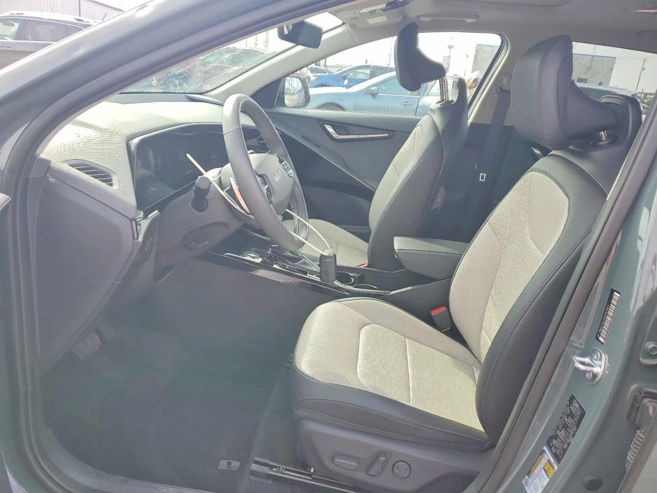 Kia Niro * Sx* HYBRID* , снимка 7 - Автомобили и джипове - 54187875