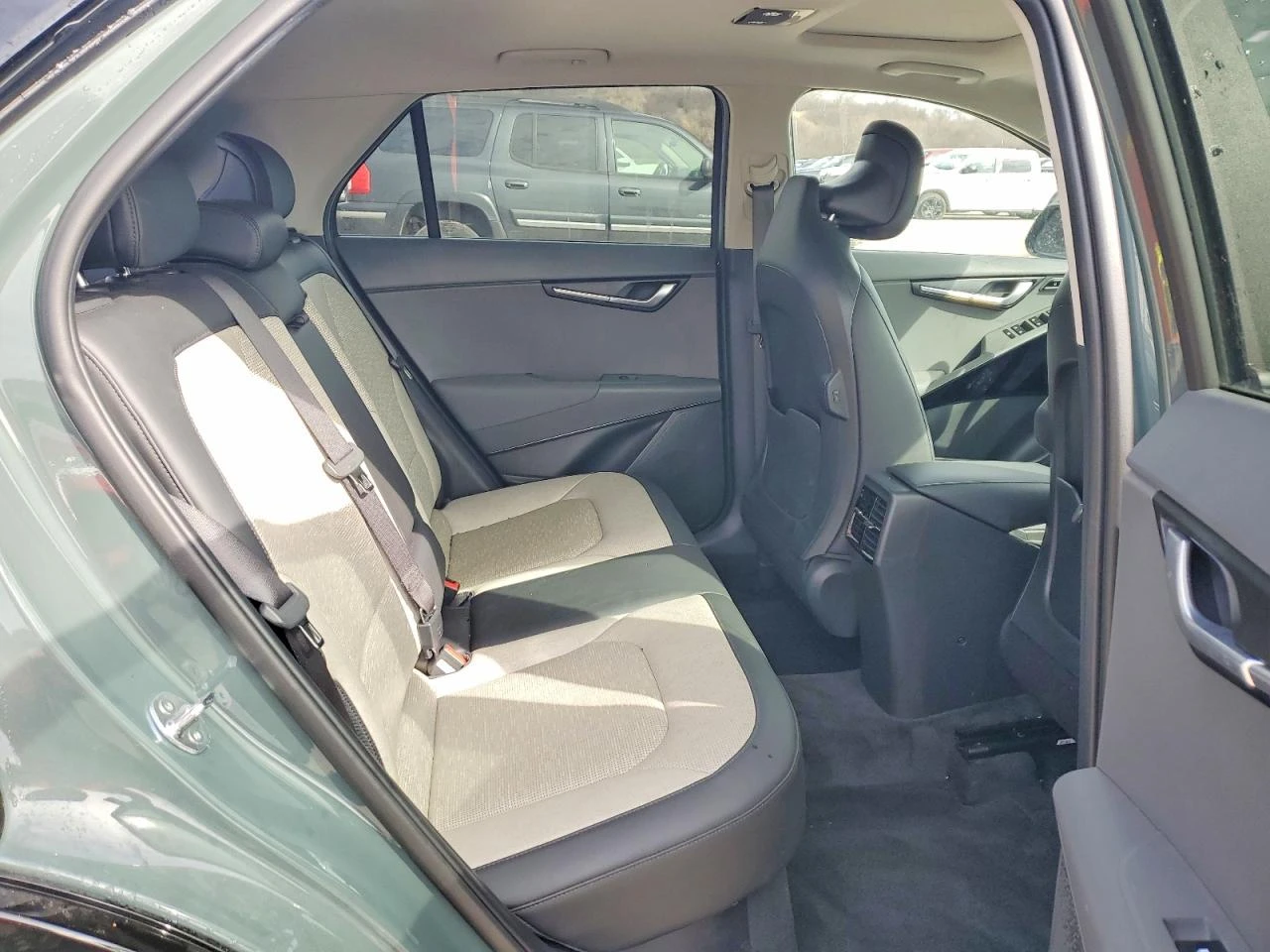 Kia Niro * Sx* HYBRID* , снимка 11 - Автомобили и джипове - 54187875