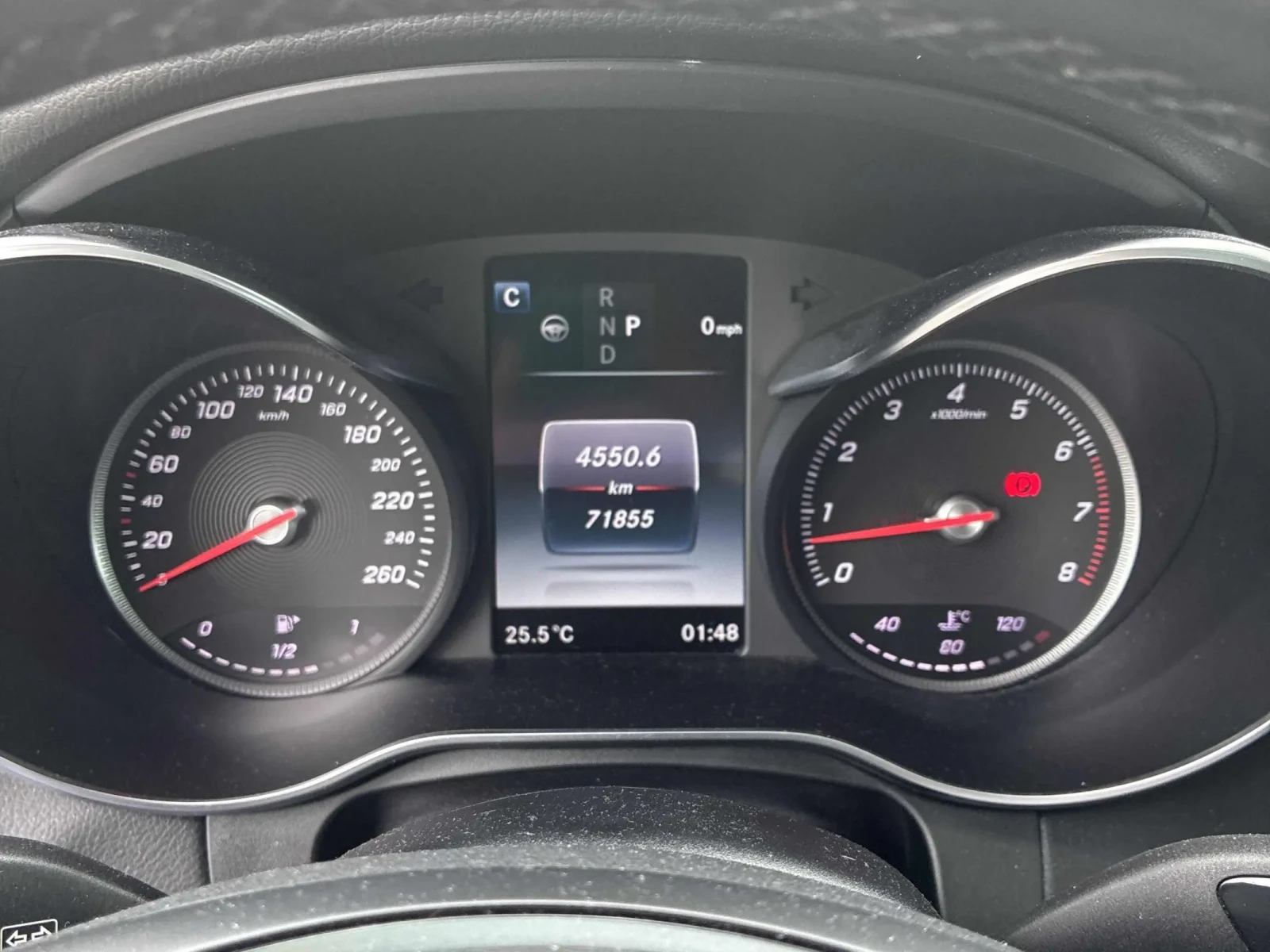 Mercedes-Benz GLC 300 ПАНОРАМА * ПОДГРЕВИ * CARFAX * АВТО КРЕДИТ * , снимка 11 - Автомобили и джипове - 54859607
