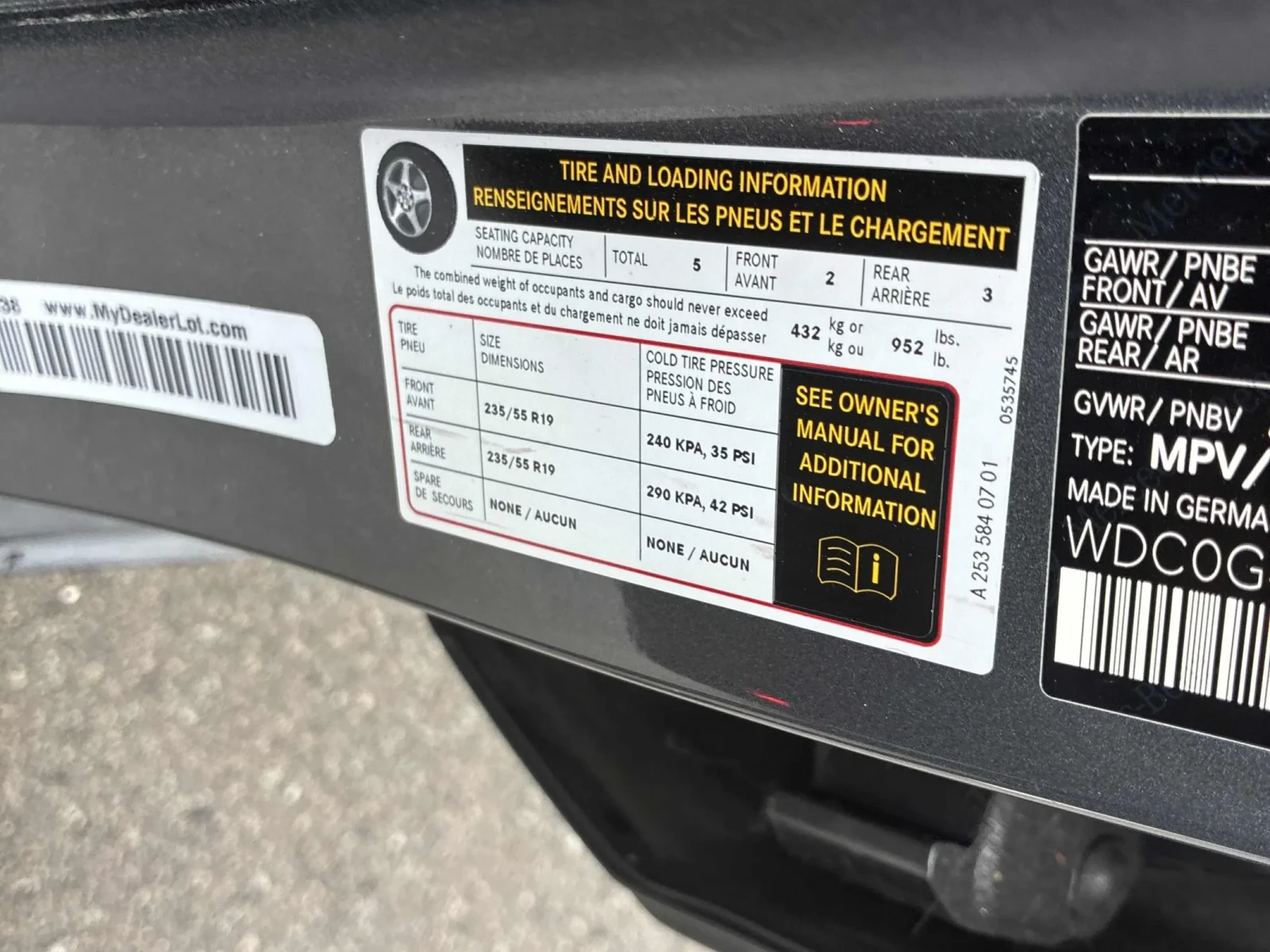 Mercedes-Benz GLC 300 ПАНОРАМА * ПОДГРЕВИ * CARFAX * АВТО КРЕДИТ * , снимка 16 - Автомобили и джипове - 54859607