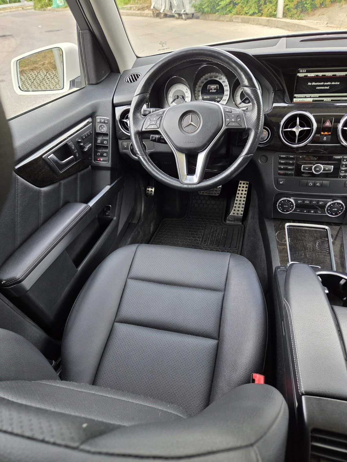 Mercedes-Benz GLK GLK250 4matic, снимка 11 - Автомобили и джипове - 55139069